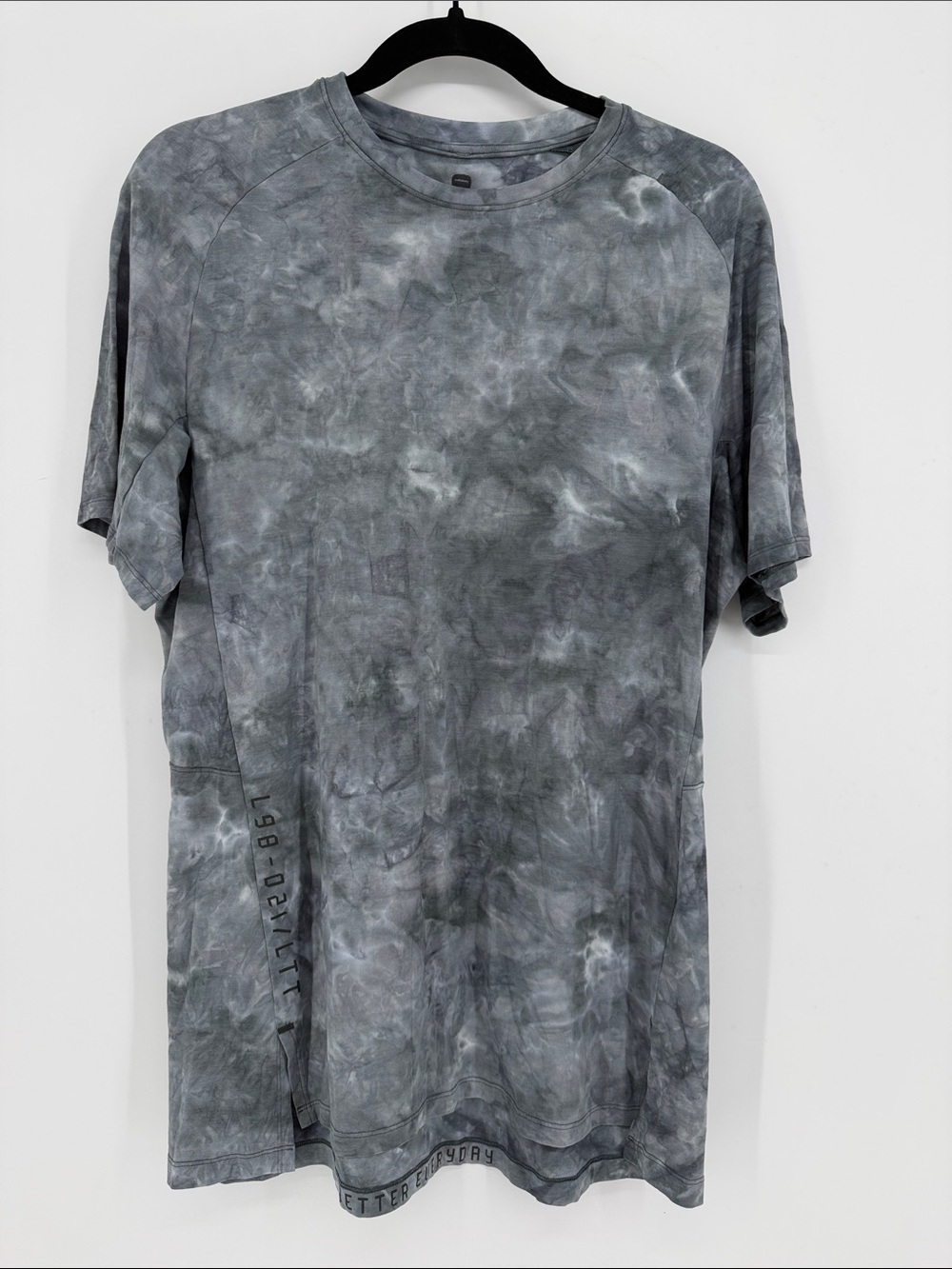 Lululemon Always Agile Shirt Men’s Large Gray Asphalt Diamond Dye Tee